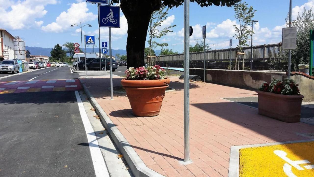 La Stazione Per Dormire Guest House سان بييرو أ سيف المظهر الخارجي الصورة